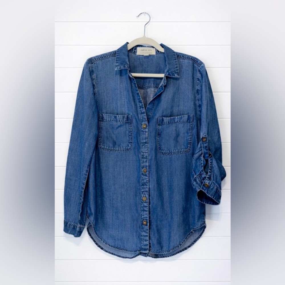 Cloth and Stone Blue Denim Button-Up Shirt